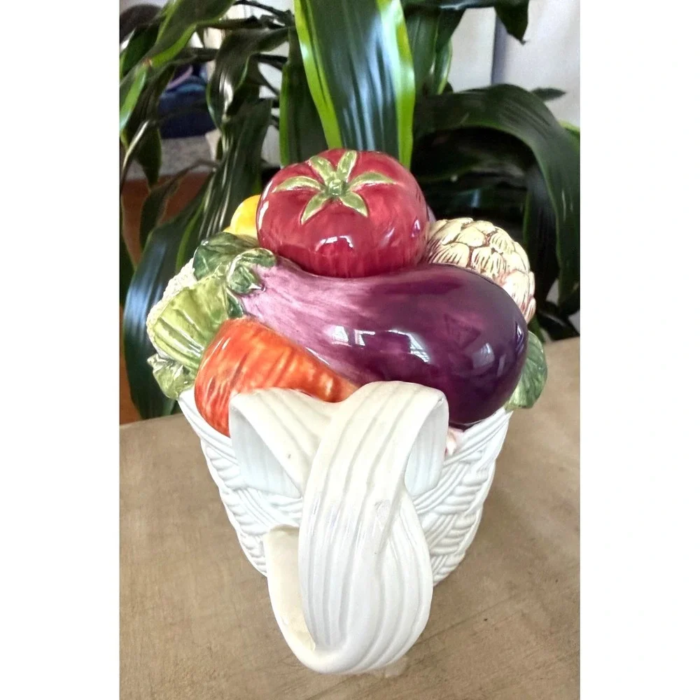 Fitz & Floyd 1995 Ceramic Vegetable Garden Teapot Basket‎ 1995 Retired 6
